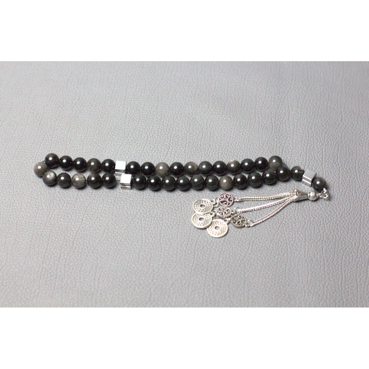 عين النمر الأسود سبحة