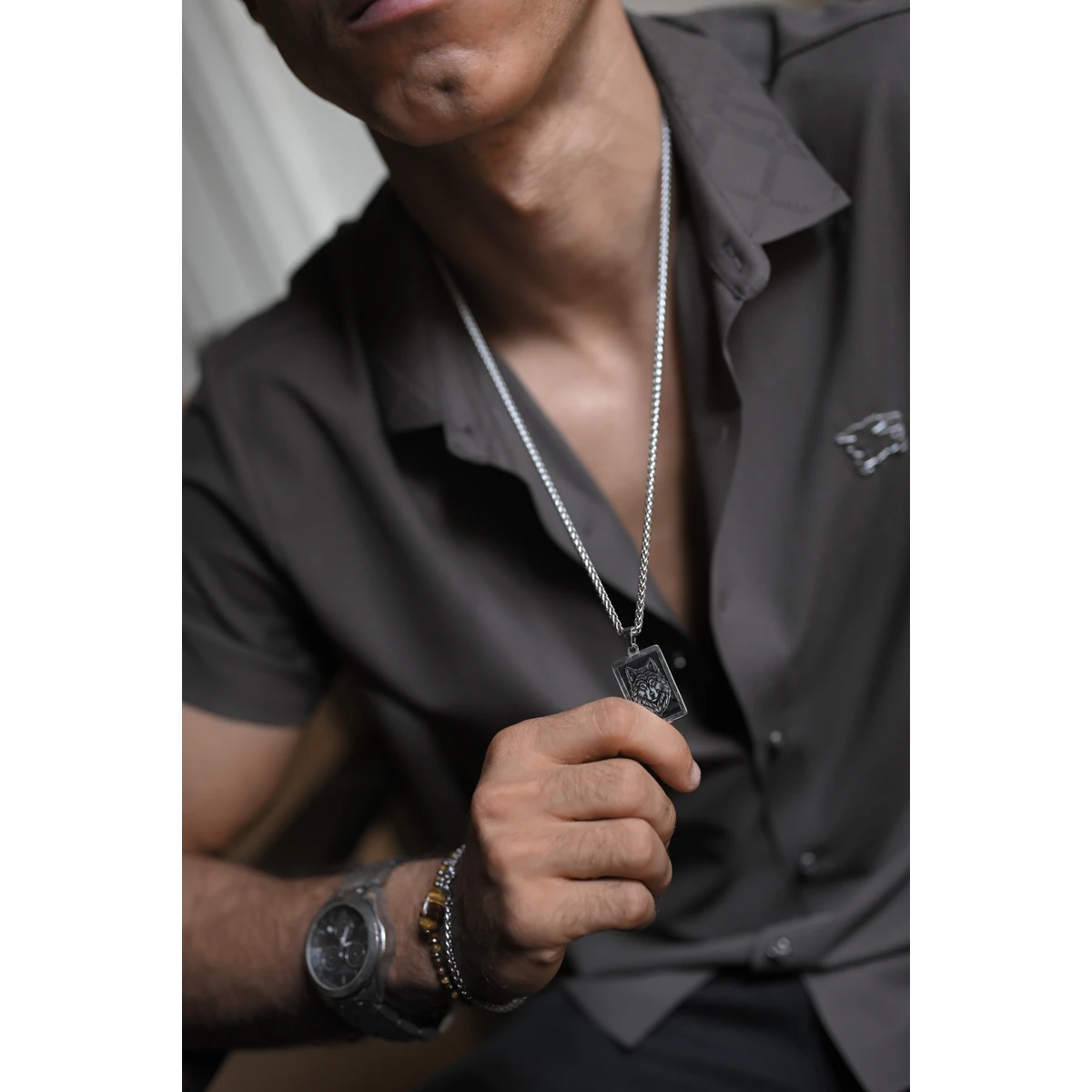سلسلة ذئب 2